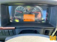 2007 VOLVO TRUCK VNL TANDEM AXLE DAY CAB TRUCK TRACTOR VIN: 4V4NC9GH47N481594