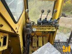 AMERICAN 4260 CRAWLER CRANE SN: GS16I97W