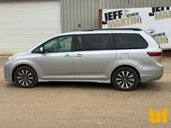 2019 TOYOTA SIENNA VIN: 5TDJZ3DC6KS220999 AWD