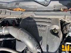 2019 RAM 1500 CREW CAB 4X4 PICKUP VIN: 1C6RR7FT2KS619429