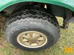 EZ GO TXT GOLF CART SN: 2700797