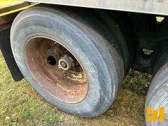 2002 UTILITY TRAILER MANUFACTURER VS2DC 53'X102" VAN TRAILER VIN: 1UYVS25352C825601