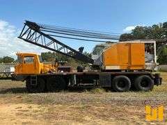 1979 TRUCK CRANE