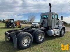 2009 KENWORTH T8 SERIES TANDEM AXLE DAY CAB TRUCK TRACTOR VIN: 1XKDD49XX9J255876