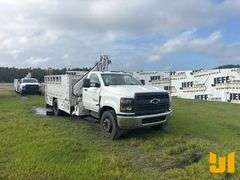 2019 CHEVROLET SILVERADO 5500HD FEC 4400 LB BOOM TRUCK VIN: 1HTKHPVK4KH284339