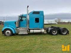 2001 KENWORTH W900L TANDEM AXLE TRUCK TRACTOR VIN: 874093