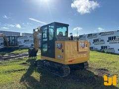 2025 CATERPILLAR 305.5E2 MINI EXCAVATOR SN: CAT03055EGZ503331