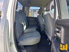 2019 RAM 1500 CREW CAB 4X4 PICKUP VIN: 1C6RR7FT2KS619429