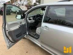 2019 TOYOTA SIENNA VIN: 5TDJZ3DC6KS220999 AWD