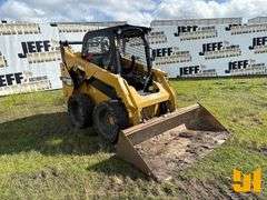 2017 CATERPILLAR 242D SKID STEER LOADER SN: CAT0242DPDZT03619