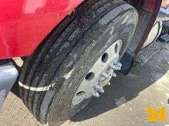 2007 INTERNATIONAL 8600 TANDEM AXLE SLEEPER TRUCK TRACTOR VIN: 1HSHXAHR27J552618