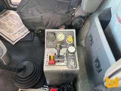 2017 MACK GU813 (GRANITE) TRI-AXLE DUMP TRUCK VIN: 1M2AX16C3HM037843