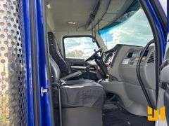 2020 KENWORTH T880 TRI-AXLE DUMP TRUCK VIN: 1NKZXPEX8LJ427909