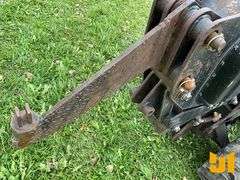 2004 DITCH WITCH 410SX SN: 4Y0252 CABLE PLOW