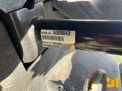 2019 EZ GO RXV GOLF CART SN: 5509043