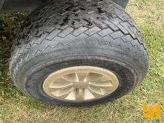 2019 EZ GO RXV GOLF CART SN: 5509066