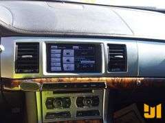 2013 JAGUAR XF VIN: SAJWA0E78D8S71670