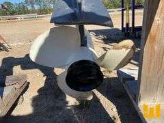 2001 YAMAHA 4-STROKE BOAT ENGINE SN: 6G8X764039