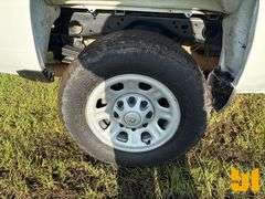 2019 CHEVROLET SILVERADO 2500HD CREW CAB 4X2 PICKUP VIN: 1GC1CREY8KF189267