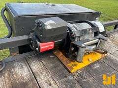 2015 LOAD TRAIL TAG A LONG EQUIPMENT TRAILER VIN: 4ZECH1826F1090982