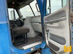 2007 FREIGHTLINER COLUMBIA TANDEM AXLE DAY CAB TRUCK TRACTOR VIN: 1FUJA6CG17LX37769