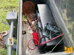 2015 LOAD TRAIL TAG A LONG EQUIPMENT TRAILER VIN: 4ZECH1826F1090982