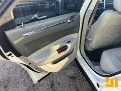 2008 CHRYSLER 300C VIN: 2C3KA63H78H118892 2WD