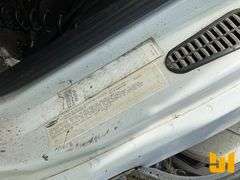 2005 STERLING TRUCK L7500 SERIES S/A ASPHALT DISTRIBUTOR TRUCK VIN: 2FZAASCS55AV42154