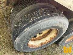 2018 UTILITY TRAILER MANUFACTURER VS2DX 53'X102" VAN TRAILER VIN: 1UYVS2535J7266333