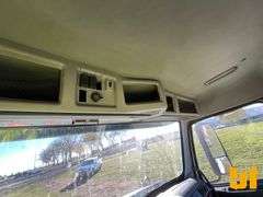 2007 VOLVO TRUCK VNL TANDEM AXLE DAY CAB TRUCK TRACTOR VIN: 4V4NC9GH47N481594