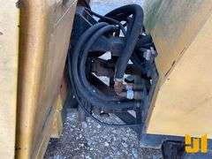 TRACKLESS VEHICLES SIDE WALK MACHINE