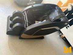 (NEW/UNUSED) LANDHERO, LHR-MC766, MASSAGER CHAIR