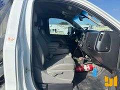 2019 CHEVROLET SILVERADO 5500HD FEC 4400 LB BOOM TRUCK VIN: 1HTKHPVK8KH885611