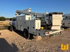 2019 CHEVROLET SILVERADO 6500 HD 4X4 BUCKET TRUCK VIN: 1HTKJPVM9KH885722