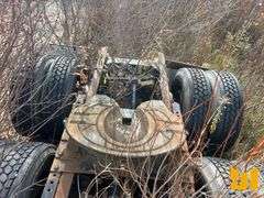 2006 KENWORTH T6 SERIES TANDEM AXLE SLEEPER TRUCK TRACTOR VIN: 1XKAD49X46R121364