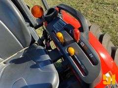 2021 KUBOTA LX3310HSD 4X4 TRACTOR W/ LOADER SN: KBUB8BHRCM1D13150