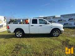 2019 RAM 1500 CREW CAB 4X4 PICKUP VIN: 1C6RR7FT2KS619429