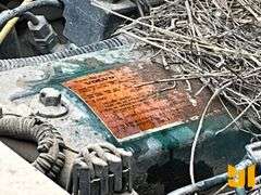 1998 VOLVO WG64 TANDEM AXLE DUMP TRUCK VIN: 4VHJCCFD7WN860211