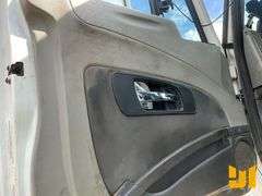 2017 INTERNATIONAL LF687 TANDEM AXLE DAY CAB TRUCK TRACTOR VIN: 3HSDJAPR0HN511128