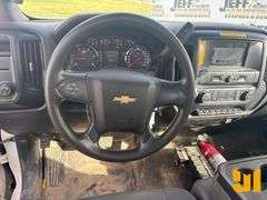 2019 CHEVROLET SILVERADO 5500HD FEC 4400 LB BOOM TRUCK VIN: 1HTKHPVK4KH284339