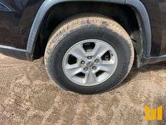 2017 JEEP GRAND CHEROKEE LAREDO VIN: 1C4RJEAG1HC747372 2WD