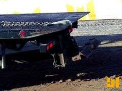 2004 CHEVROLET C5 SINGLE AXLE ROLLBACK TRUCK VIN: 1GBE5C1134F500886