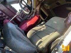 1999 KENWORTH W900L TANDEM AXLE TRUCK TRACTOR VIN: ***R814173