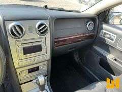 2007 LINCOLN MKZ VIN: 3LNHM28T87R631568 AWD