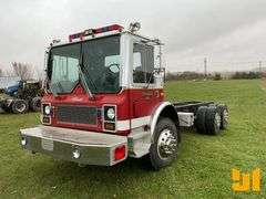 1974 MACK MR600K TANDEM AXLE CAB & CHASSIS VIN: S0S298422ILL