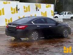 2017 NISSAN ALTIMA VIN: 1N4AL3AP4HC108257 FWD