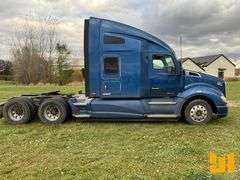 2015 KENWORTH T680 TANDEM AXLE TRUCK TRACTOR VIN: 1XKYD49X7FJ440691