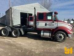 2007 INTERNATIONAL 8600 TANDEM AXLE SLEEPER TRUCK TRACTOR VIN: 1HSHXAHR27J552618