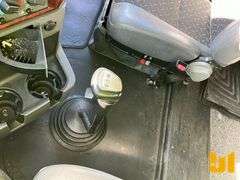 2014 MACK CXU (PINNACLE) TANDEM AXLE TRUCK TRACTOR VIN: 1M1AW07Y5EM040685