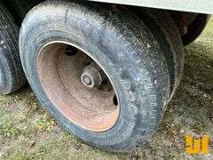 2002 UTILITY TRAILER MANUFACTURER VS2DC 53'X102" VAN TRAILER VIN: 1UYVS25332C690103